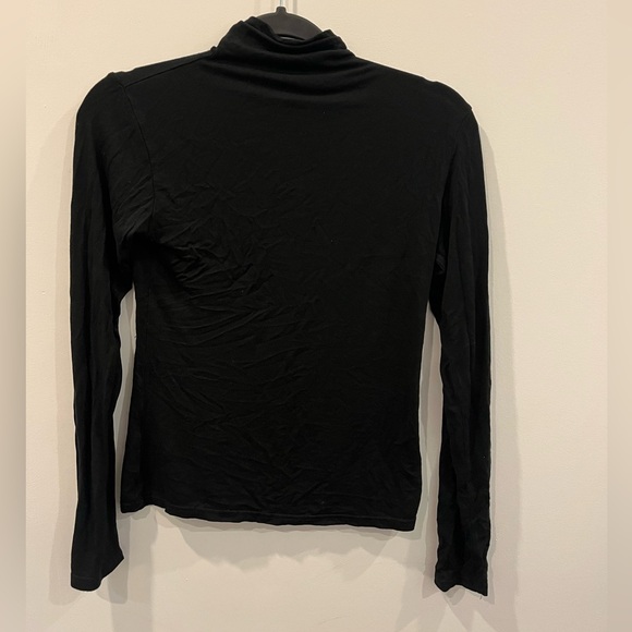 NWOT DYNAMITE BLACK MOCK TURTLENECK LONG SLEEVE - Picture 1 of 3